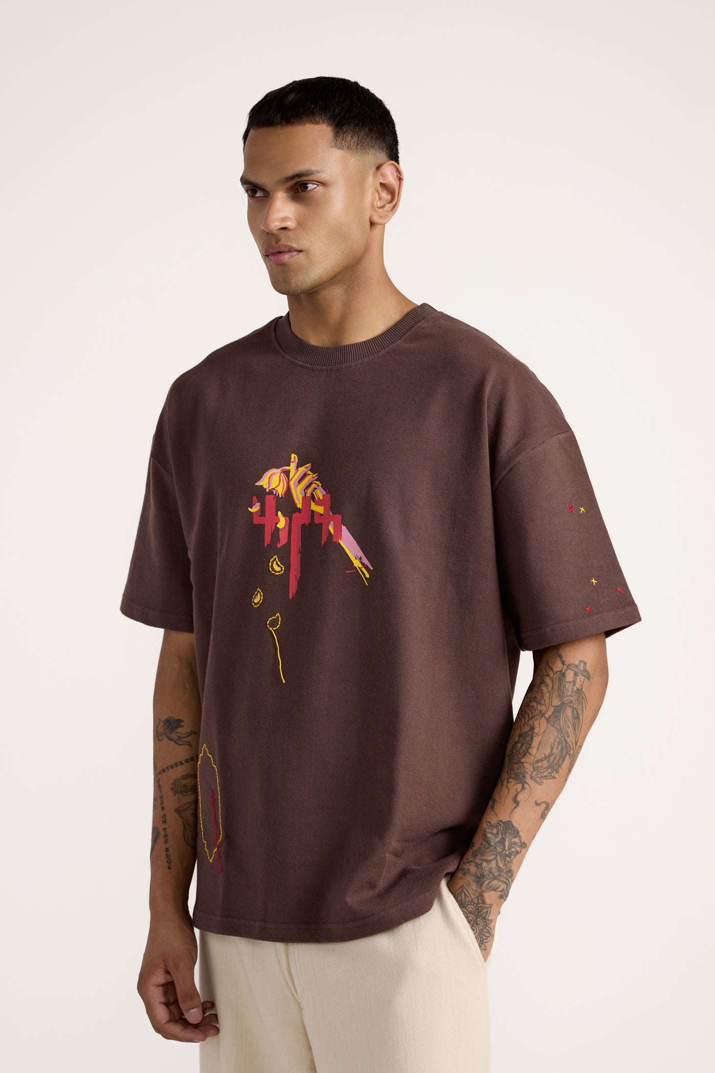 'Mehboob' T-shirt