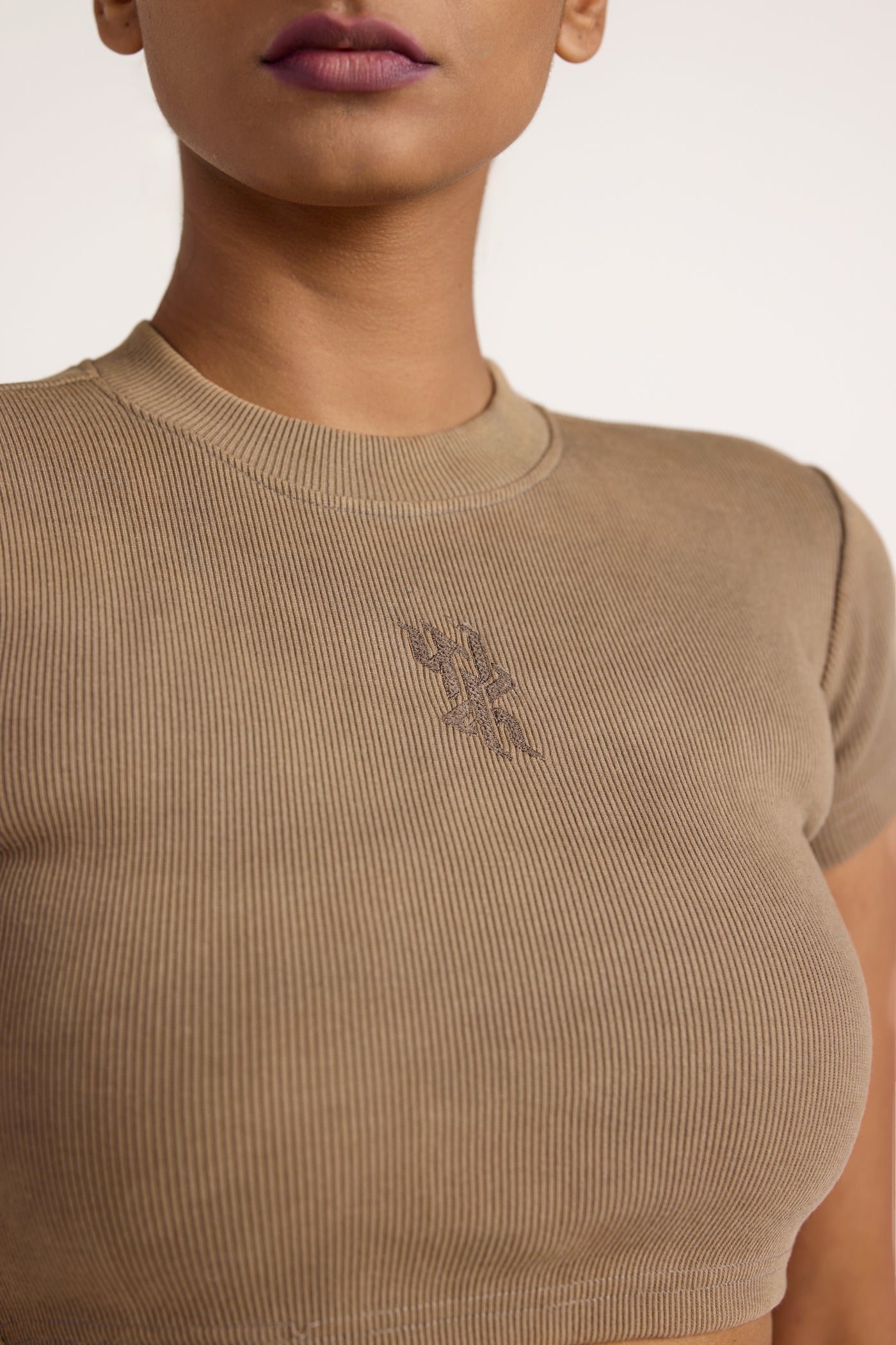 Basics Women's Crop T-shirt
